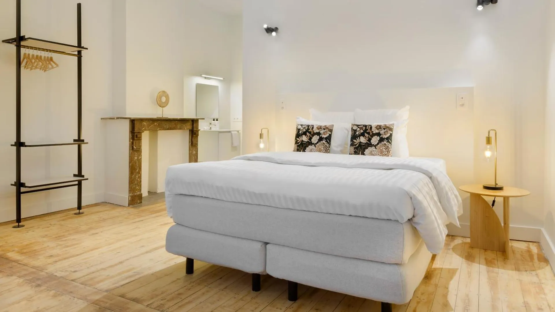 The 1894 Residence By Domani Hotels Антверпен